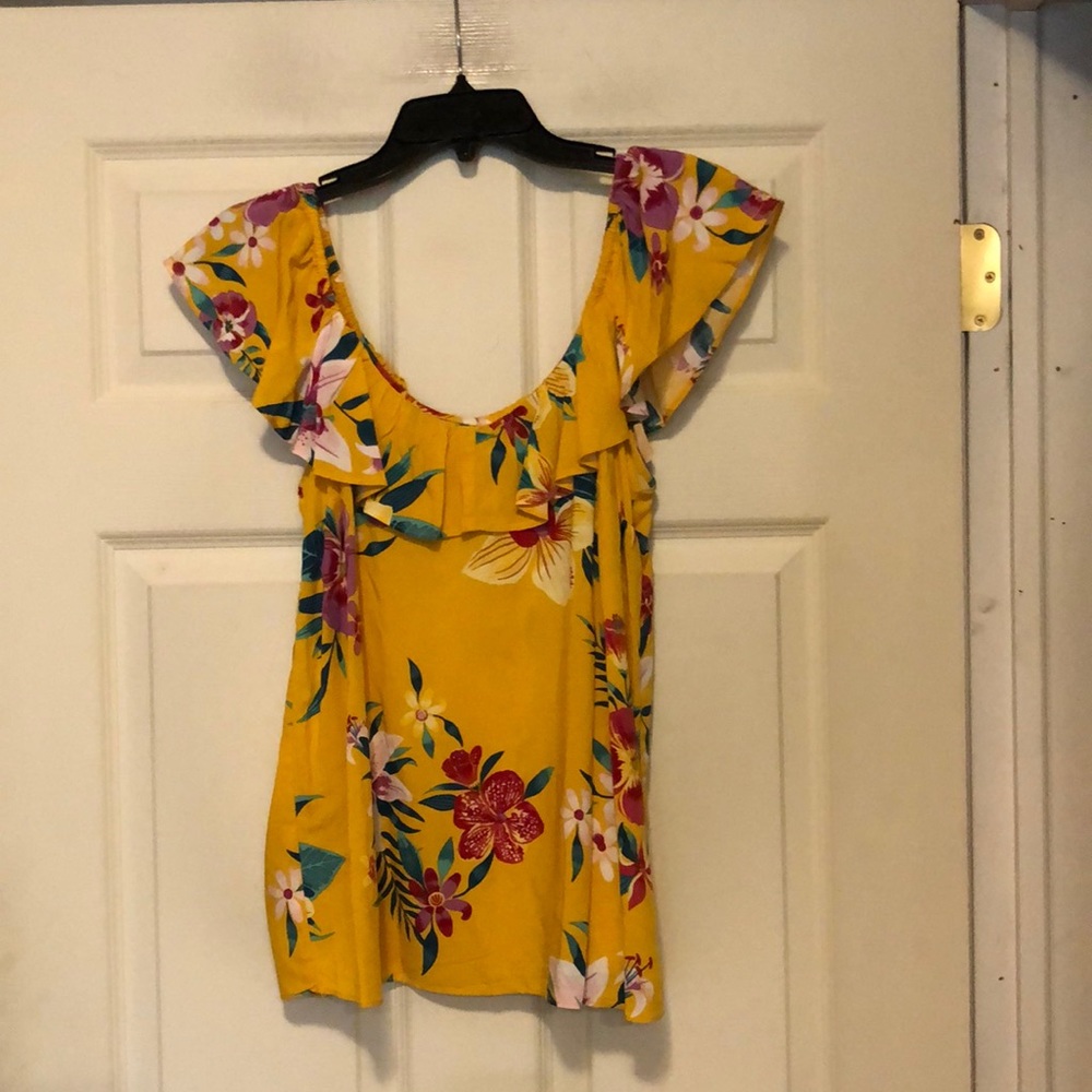 Women’s Old Navy Off The Shoulder Top